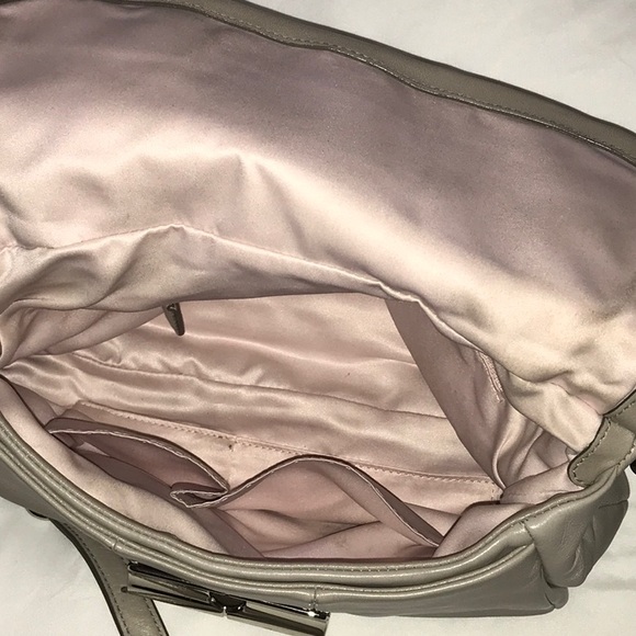 Authentic Coach crossbody - Picture 7 of 9